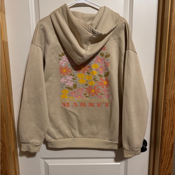 SHEIN Cream Hoodie with Flower Market Design | Size Large - Picture 4 of 5
